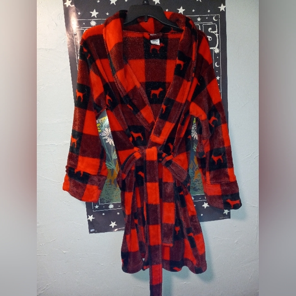 Victoria's Secret PINK Plush Dog Logo Plaid Robe - Picture 3 of 6